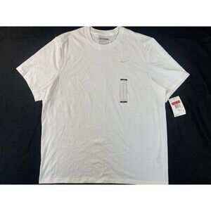Nike Dri-Fit Men’s Large White Short Sleeve Performance T-Shirt